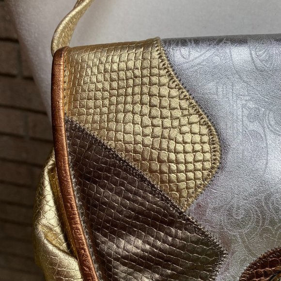 Vintage 80's HALA Gold Metallic Shoulder Bag Purse - Picture 5 of 15